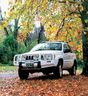ARB Deluxe winchbumper for Jeep Grand Cherokee WJ/WG